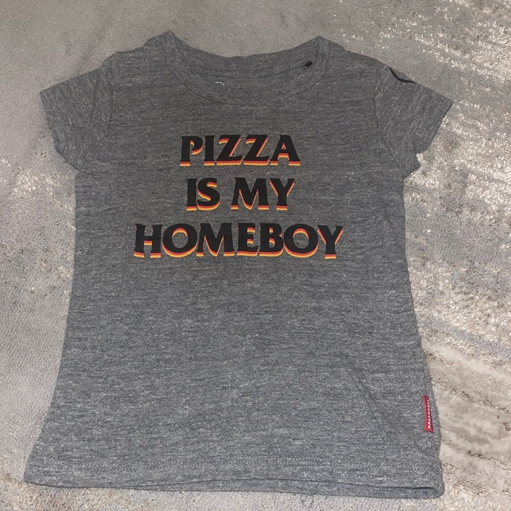 Prefresh size 2 tshirt.  Excellent condition